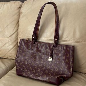Dooney & Bourke 1975